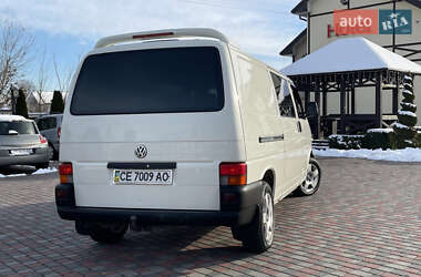 Мінівен Volkswagen Transporter 2002 в Чернівцях