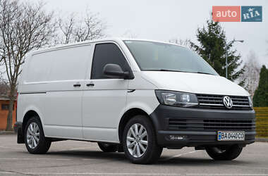 Грузовой фургон Volkswagen Transporter 2015 в Александрие