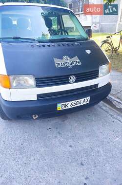 Минивэн Volkswagen Transporter 2000 в 