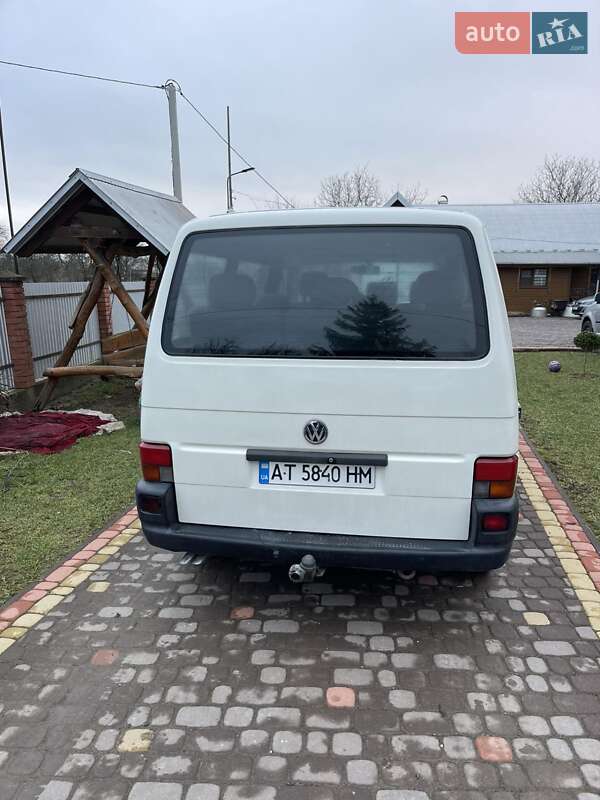 Мінівен Volkswagen Transporter 2002 в Івано-Франківську