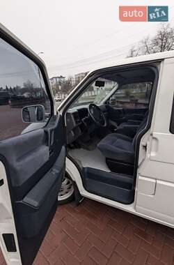 Мінівен Volkswagen Transporter 1996 в Рівному