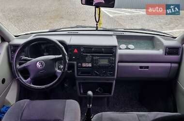 Мінівен Volkswagen Transporter 2002 в Шполі