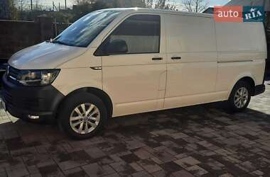 Грузовой фургон Volkswagen Transporter 2015 в 