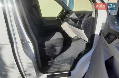 Грузовой фургон Volkswagen Transporter 2015 в 