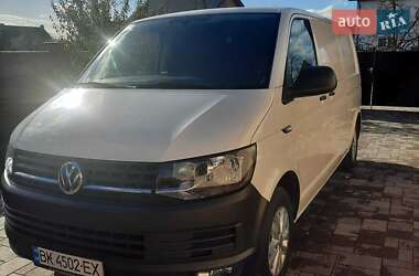 Грузовой фургон Volkswagen Transporter 2015 в 