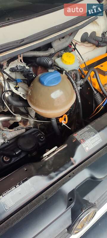 Минивэн Volkswagen Transporter 2001 в Тульчине