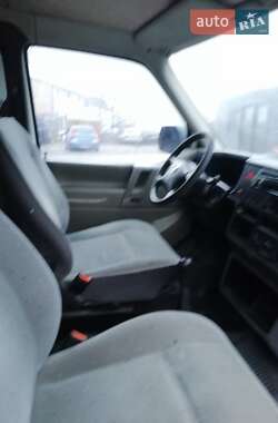 Мінівен Volkswagen Transporter 2002 в Черкасах