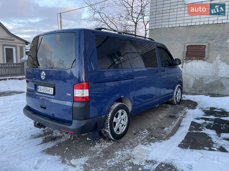 Вантажний фургон Volkswagen Transporter 2013 в Білій Церкві