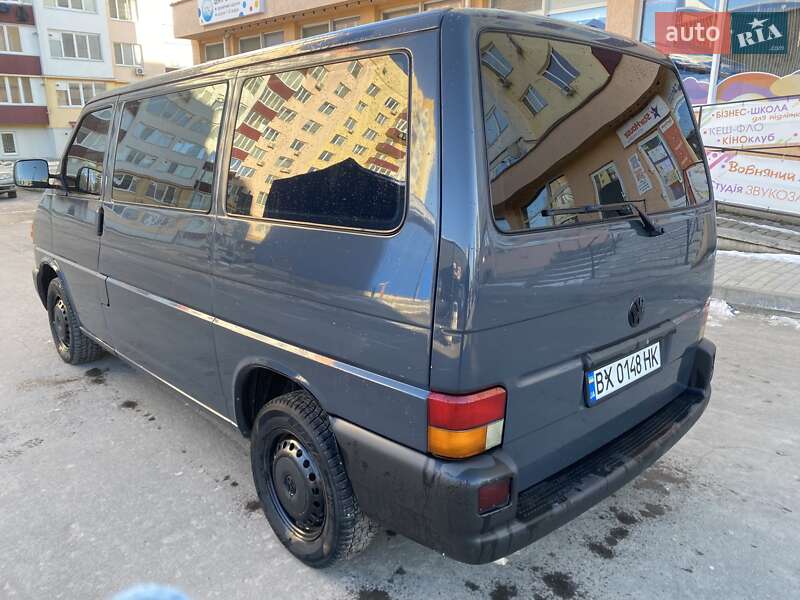Мінівен Volkswagen Transporter 2003 в Кам'янець-Подільському