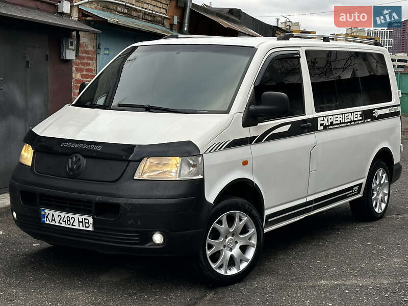 Мінівен Volkswagen Transporter 2006 в Києві