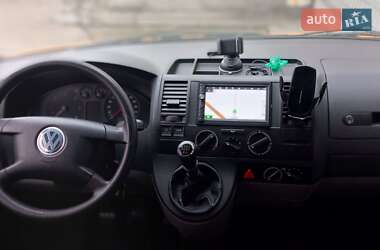 Минивэн Volkswagen Transporter 2006 в 