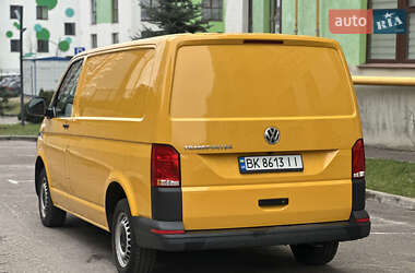 Грузовой фургон Volkswagen Transporter 2020 в 