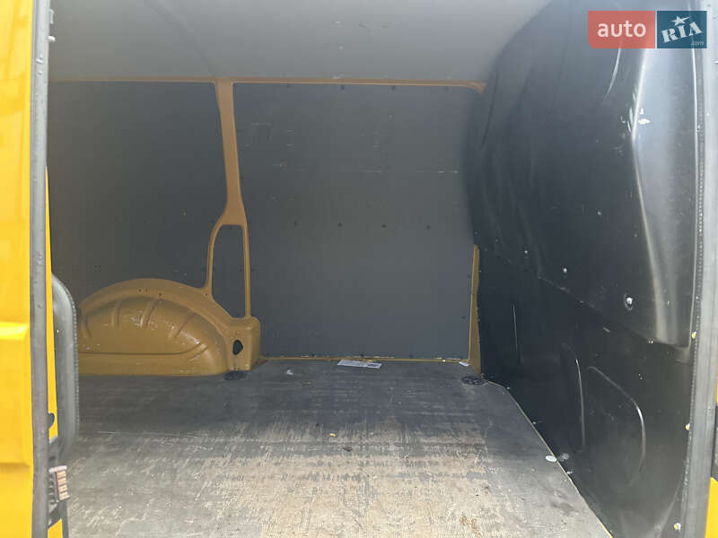 Грузовой фургон Volkswagen Transporter 2020 в Ровно