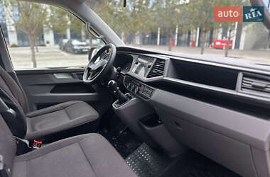 Грузовой фургон Volkswagen Transporter 2020 в 