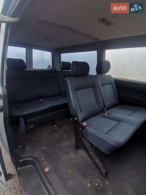 Минивэн Volkswagen Transporter 2000 в Полтаве