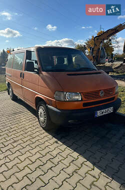 Мінівен Volkswagen Transporter 2002 в Нововолинську