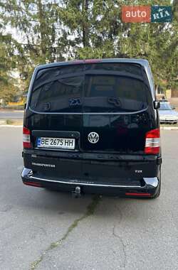 Грузовой фургон Volkswagen Transporter 2013 в Врадиевке