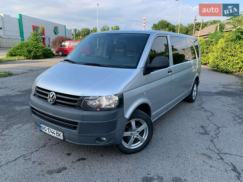 Volkswagen Transporter 2011