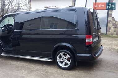 Минивэн Volkswagen Transporter 2010 в Гусятине