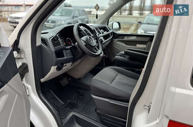 Автомобиль скорой помощи Volkswagen Transporter 2016 в 