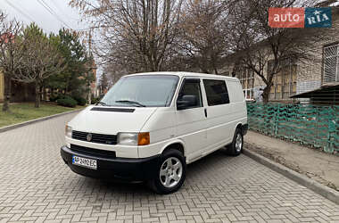 Вантажопасажирський фургон Volkswagen Transporter 2002 в Запоріжжі