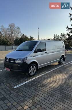 Вантажний фургон Volkswagen Transporter 2018 в Луцьку