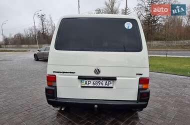 Вантажний фургон Volkswagen Transporter 2003 в Києві