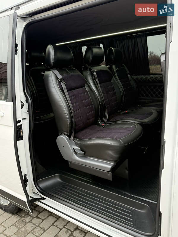 Минивэн Volkswagen Transporter 2020 в Киеве