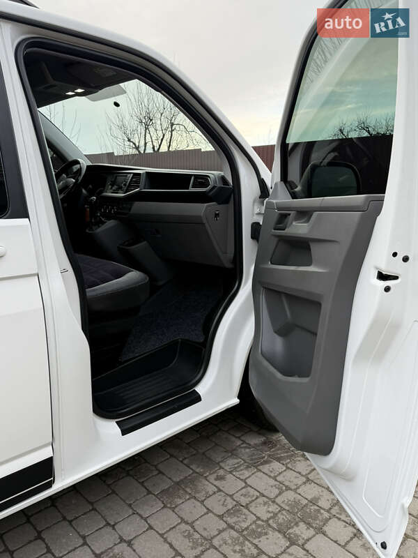 Минивэн Volkswagen Transporter 2020 в Киеве