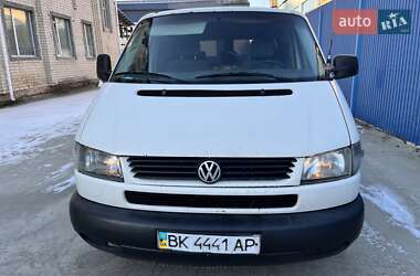 Мінівен Volkswagen Transporter 2001 в Рівному