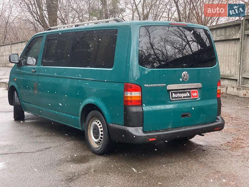 Минивэн Volkswagen Transporter 2004 в Киеве