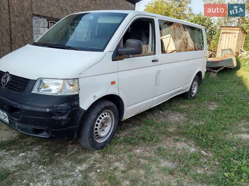 Мінівен Volkswagen Transporter 2004 в Тячеві