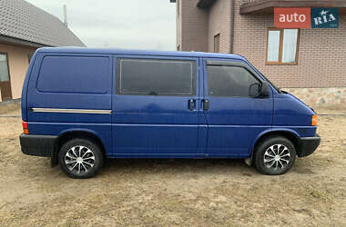 Мінівен Volkswagen Transporter 2000 в Сарнах