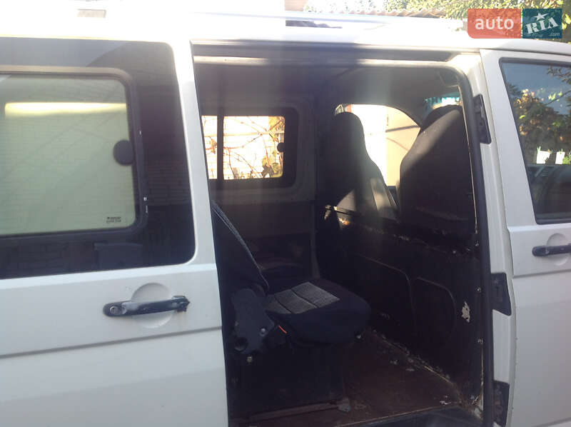 Минивэн Volkswagen Transporter 2008 в Запорожье
