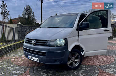 Мінівен Volkswagen Transporter 2011 в Береговому