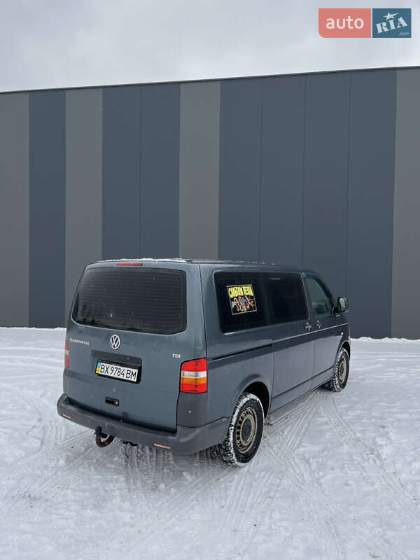 Минивэн Volkswagen Transporter 2009 в Хмельницком