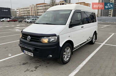 Минивэн Volkswagen Transporter 2014 в 