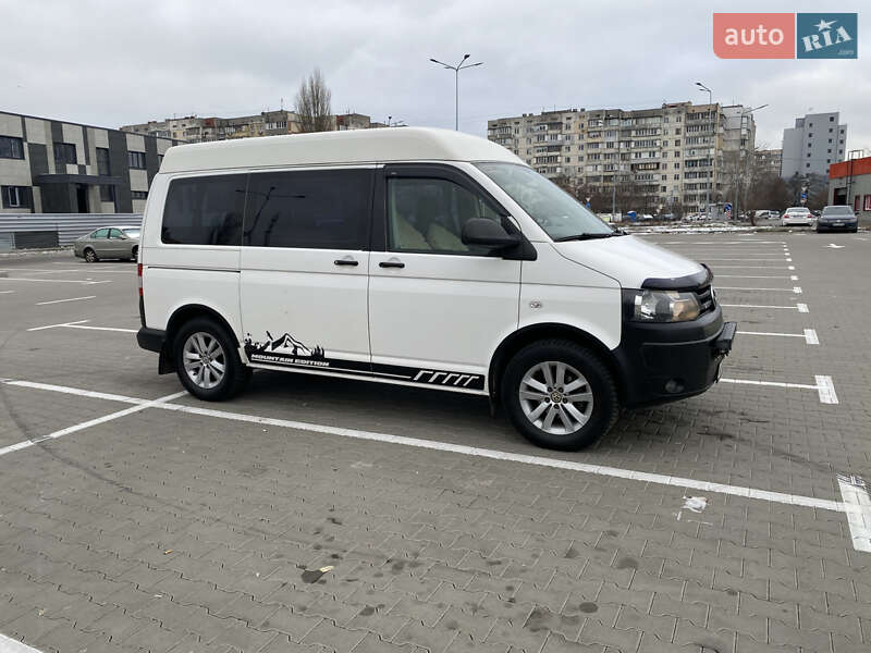 Минивэн Volkswagen Transporter 2014 в Киеве
