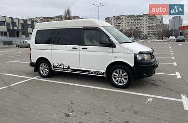 Минивэн Volkswagen Transporter 2014 в 