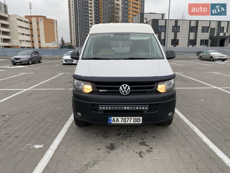 Минивэн Volkswagen Transporter 2014 в Киеве