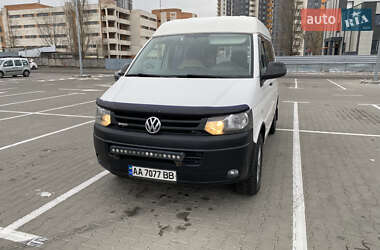 Минивэн Volkswagen Transporter 2014 в 