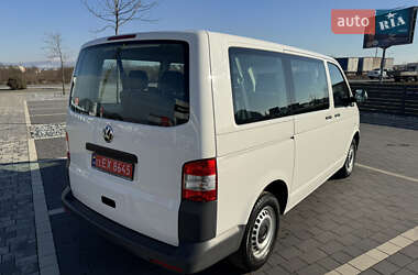 Мінівен Volkswagen Transporter 2013 в Мукачевому