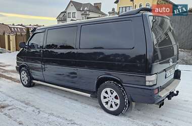 Минивэн Volkswagen Transporter 2000 в Черновцах