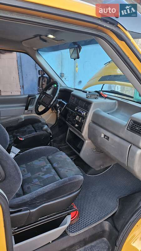 Мінівен Volkswagen Transporter 1998 в Києві