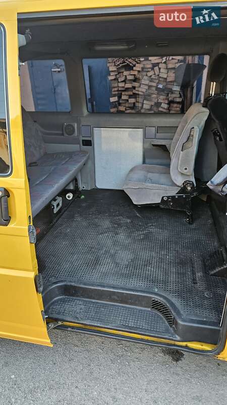 Мінівен Volkswagen Transporter 1998 в Києві
