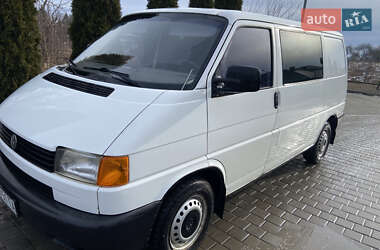 Мінівен Volkswagen Transporter 2000 в Самборі