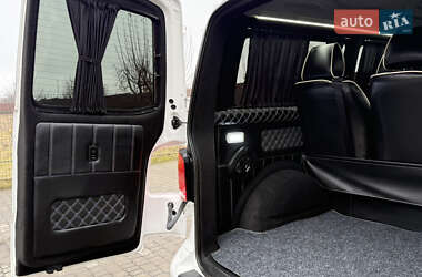 Мінівен Volkswagen Transporter 2020 в 