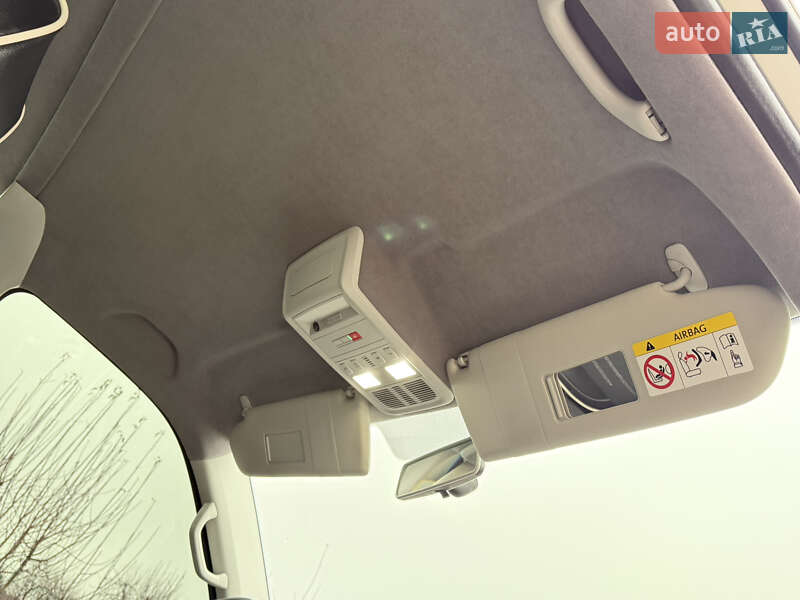 Минивэн Volkswagen Transporter 2020 в Киеве