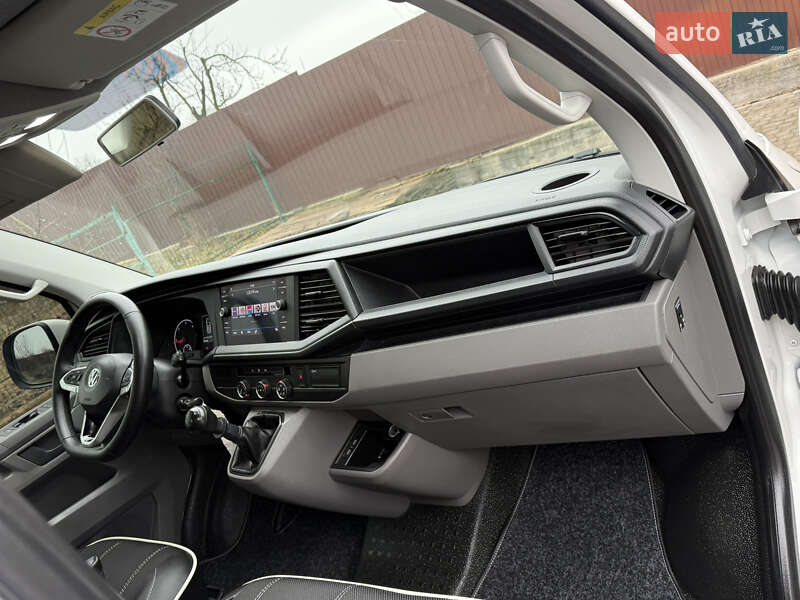 Минивэн Volkswagen Transporter 2020 в Киеве