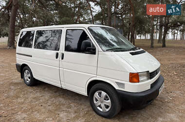 Мінівен Volkswagen Transporter 2001 в Охтирці